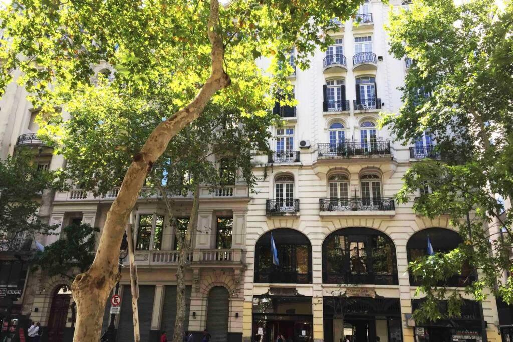 Duplex En Centro Historico Y Turistico Sobre Av. De Mayo Buenos Aires Dış mekan fotoğraf